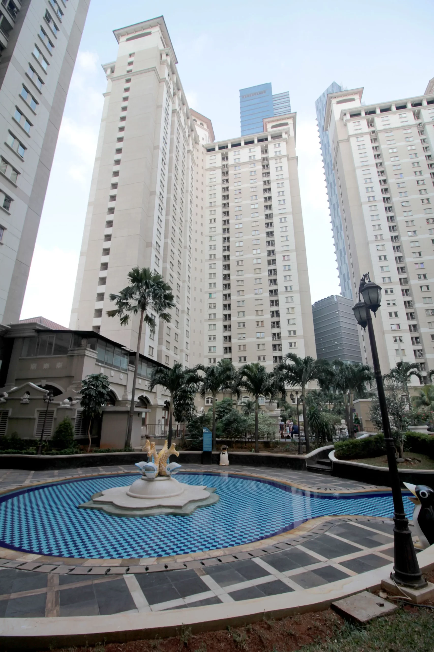 Apartemen Mediterania Garden Residence 1